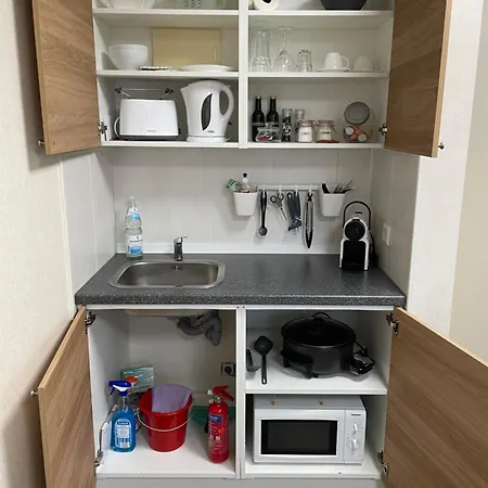 Apartment Neubau Einliegerwohnung Hochwertige Ausstattung *